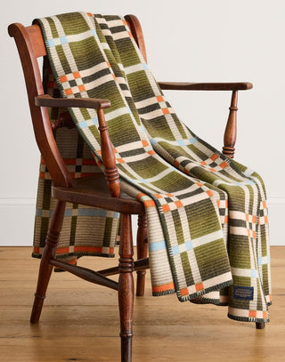 Four Square Throw Slide Mountain Olive